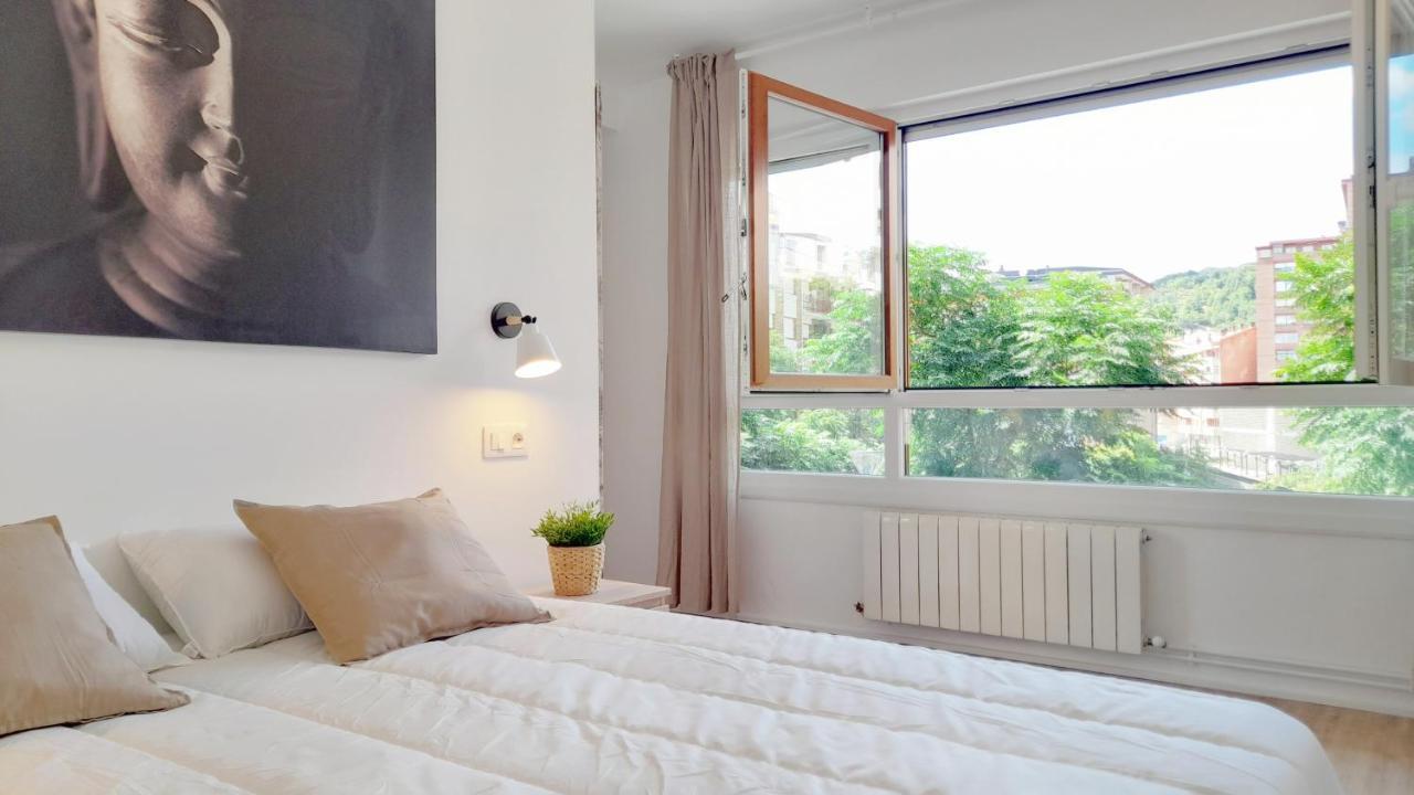 Mood Bilbao Apartamentos - New & Special Экстерьер фото