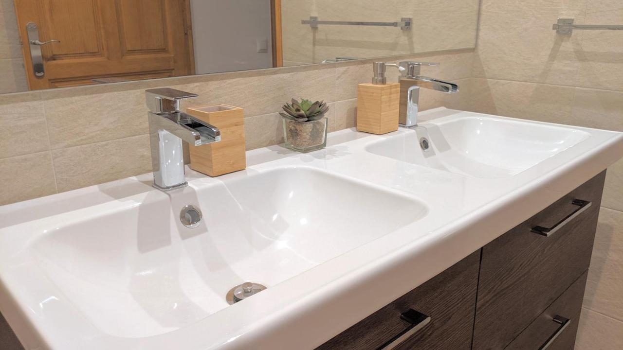 Mood Bilbao Apartamentos - New & Special Экстерьер фото